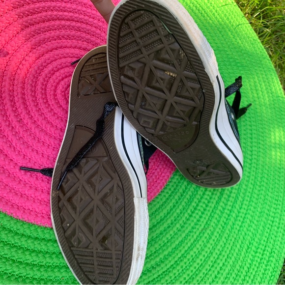 Converse size 7 ❤️ - Picture 6 of 9